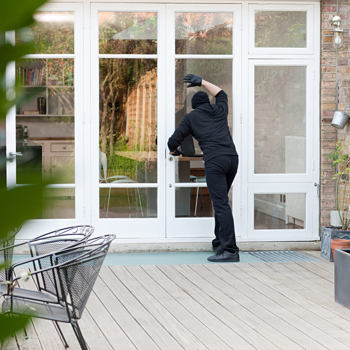 Domestic CCTV System Burglary Domestic CCTV System Burglary